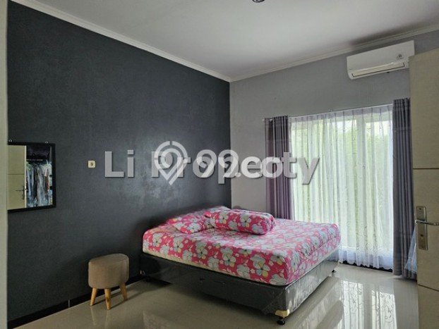 PENAWARAN EKSKLUSIF! Rumah kawasan Jangli, 2 KT, Lingkungan Elite, LT 120m² Bangunan 150m² PENAWARAN EKSKLUSIF! Rumah kawasan Jangli, 2 KT, Lingkungan Elite, LT 120m² Bangunan 150m²