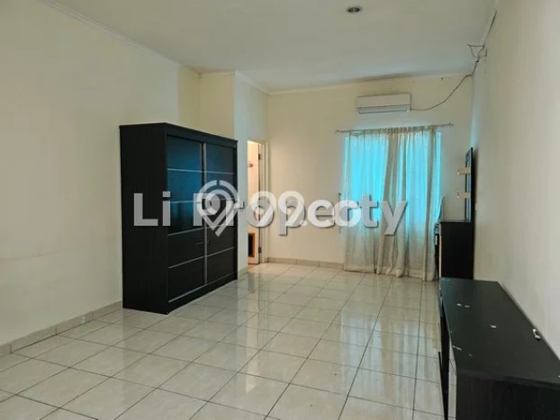 Ruko For Rent di Graha Padma, Luas 110m², Area Strategis Ruko For Rent di Graha Padma, Luas 110m², Area Strategis