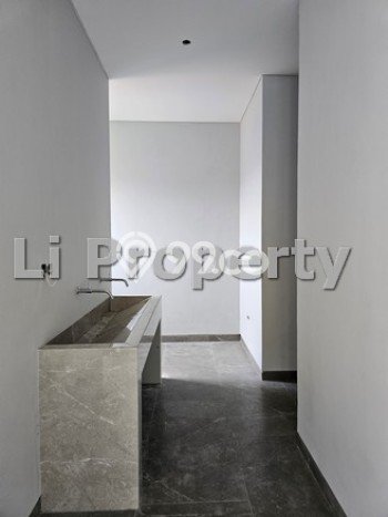 BEST DEAL! Rumah Bagus Disewakan di Semarang BEST DEAL! Rumah Bagus Disewakan di Semarang