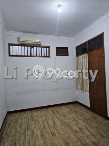 Rumah Cantik Siap Huni Di Semarang Tengah Luas 200m2 Lokasi Strategis Rumah Cantik Siap Huni Di Semarang Tengah Luas 200m2 Lokasi Strategis