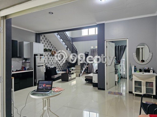 PENAWARAN EKSKLUSIF! Rumah kawasan Jangli, 2 KT, Lingkungan Elite, LT 120m² Bangunan 150m² PENAWARAN EKSKLUSIF! Rumah kawasan Jangli, 2 KT, Lingkungan Elite, LT 120m² Bangunan 150m²