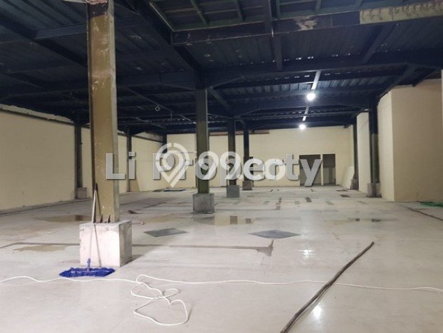 Untuk Dijual Gudang di Banyumanik Semarang LT 858m2 / LB 868m2 Untuk Dijual Gudang di Banyumanik Semarang LT 858m2 / LB 868m2
