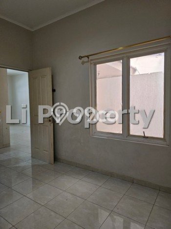 Jual Rumah Bagus Siap Huni LB 52m2 di Semarang Barat, Semarang Jual Rumah Bagus Siap Huni LB 52m2 di Semarang Barat, Semarang