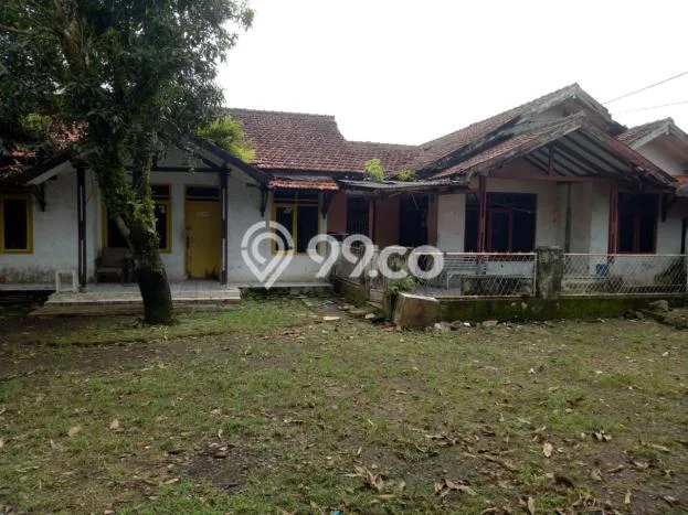 Kavling Tanah Dijual di Sumedang Selatan, Sumedang, Luas 700m2 Area Strategis Kavling Tanah Dijual di Sumedang Selatan, Sumedang, Luas 700m2 Area Strategis
