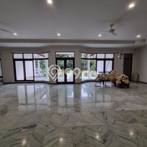 Disewakan Rumah Nyaman di Pejaten LT 1000m2 / LB 700m2 Kondisi Bagus Disewakan Rumah Nyaman di Pejaten LT 1000m2 / LB 700m2 Kondisi Bagus