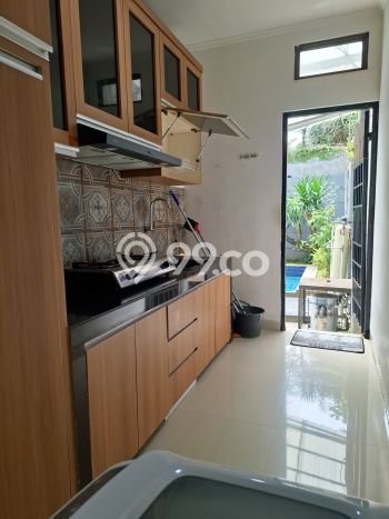 Rumah Sewa Jakarta Selatan LT 178m2 LB 230m2 Area Kemang Rumah Sewa Jakarta Selatan LT 178m2 LB 230m2 Area Kemang