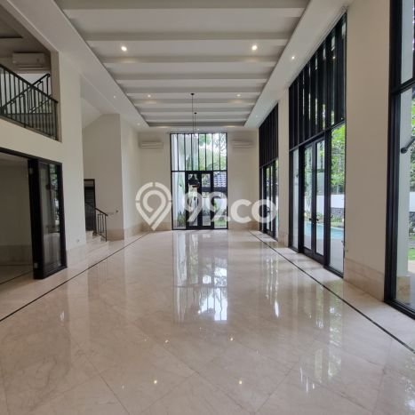 Hunian Modern dengan LT 400m2 & LB 550m2 Dikontrakkan di Pejaten Hunian Modern dengan LT 400m2 & LB 550m2 Dikontrakkan di Pejaten