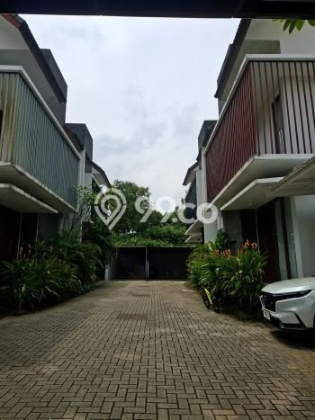 Rumah Sewa Jakarta Selatan LT 178m2 LB 230m2 Area Kemang Rumah Sewa Jakarta Selatan LT 178m2 LB 230m2 Area Kemang