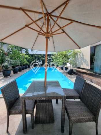Sewa Rumah Nyaman di Menteng Siap Huni dan Strategis Sewa Rumah Nyaman di Menteng Siap Huni dan Strategis
