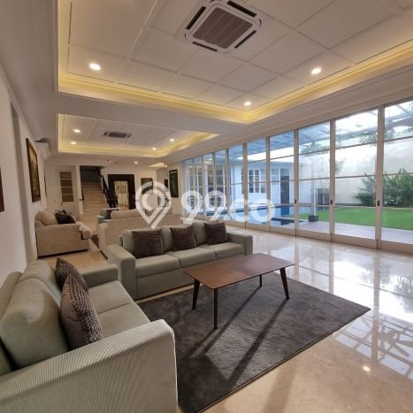 Jual Rumah Luas Megah Dengan View Eksklusif di Kemang, Jakarta Selatan Jual Rumah Luas Megah Dengan View Eksklusif di Kemang, Jakarta Selatan