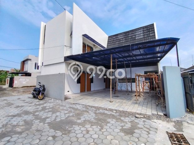 Rumah Elit Modern Tanpa Renovasi di Condong Catur Sleman Rumah Elit Modern Tanpa Renovasi di Condong Catur Sleman