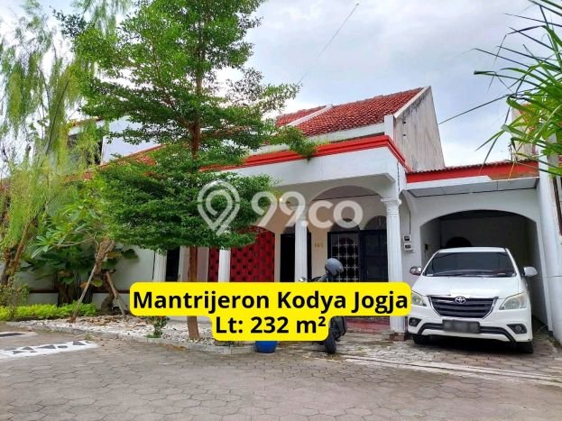 Rumah Strategis Minimalis Lb 150m2 di Mantrijeron, Yogyakarta Rumah Strategis Minimalis Lb 150m2 di Mantrijeron, Yogyakarta