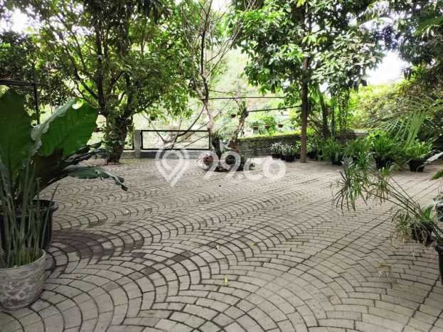 Rumah Area Nyaman di Kasihan, Bantul, LT 1052m2m² LB 300m2m² Rumah Area Nyaman di Kasihan, Bantul, LT 1052m2m² LB 300m2m²