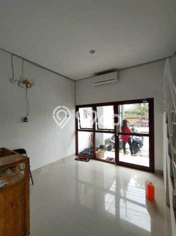 Rumah Modern Minimalis 11 Kamar Bisa Langsung Pindah di Mlati Rumah Modern Minimalis 11 Kamar Bisa Langsung Pindah di Mlati