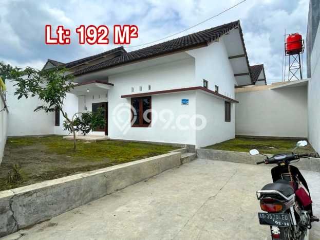 Rumah Modern Cantik 3 KT Bisa Langsung Pindah di Depok Rumah Modern Cantik 3 KT Bisa Langsung Pindah di Depok
