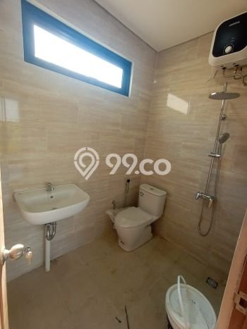 Rumah 4 KT 3 KM Semi Furnished di Lokasi Prestisius Ngaglik, Sleman Rumah 4 KT 3 KM Semi Furnished di Lokasi Prestisius Ngaglik, Sleman