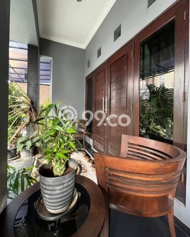 HARGA TERBAIK! Rumah Premium di Umbulharjo, Luas 109m² Bangunan 180m² HARGA TERBAIK! Rumah Premium di Umbulharjo, Luas 109m² Bangunan 180m²