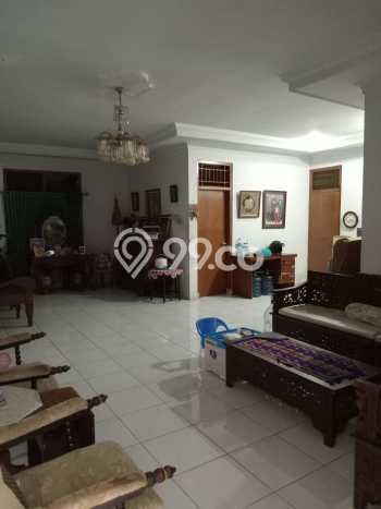 For Sale Rumah 4 Kamar Lokasi Strategis Bagus dan Strategis di Kotagede For Sale Rumah 4 Kamar Lokasi Strategis Bagus dan Strategis di Kotagede