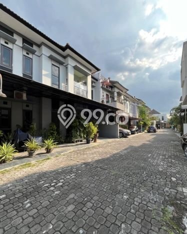 HARGA TERBAIK! Rumah Premium di Umbulharjo, Luas 109m² Bangunan 180m² HARGA TERBAIK! Rumah Premium di Umbulharjo, Luas 109m² Bangunan 180m²