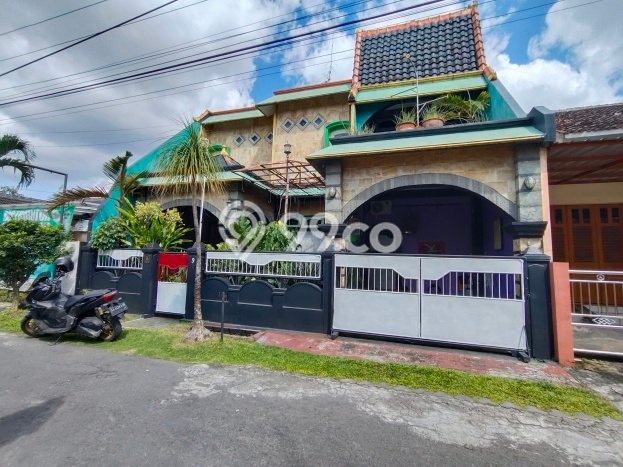 Dijual Hunian Rumah Terawat 5 Kamar di Minomartani , Sleman Dijual Hunian Rumah Terawat 5 Kamar di Minomartani , Sleman