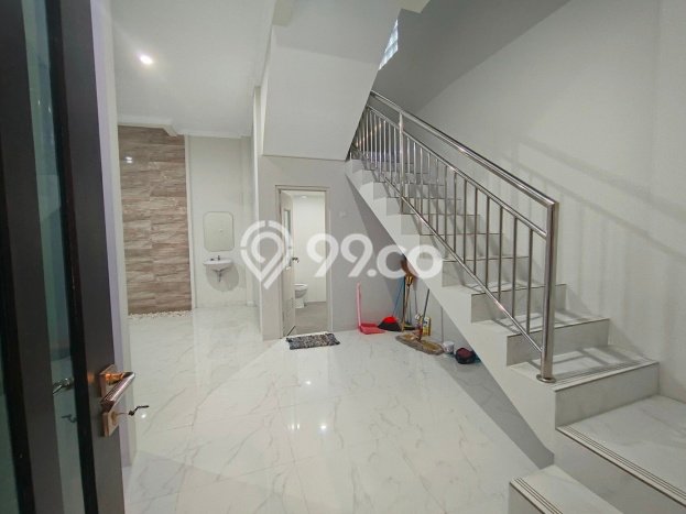 Jual Rumah Modern 4 KT di Maguwoharjo, Yogyakarta Jual Rumah Modern 4 KT di Maguwoharjo, Yogyakarta