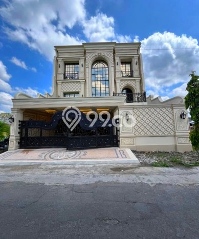 Rumah Nyaman di Gamping, Sleman, LT 260m2m² LB 540m2m² Rumah Nyaman di Gamping, Sleman, LT 260m2m² LB 540m2m²