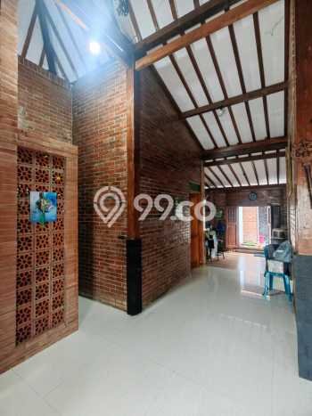 Rumah Modern Cantik 4 KT Bisa Langsung Pindah di Banguntapan Rumah Modern Cantik 4 KT Bisa Langsung Pindah di Banguntapan