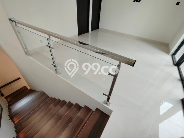 Rumah Lingkungan Nyaman kawasan Ngaglik, Sleman, LT 136m2m² LB 180m2m² Rumah Lingkungan Nyaman kawasan Ngaglik, Sleman, LT 136m2m² LB 180m2m²