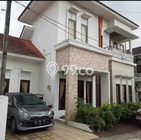 Rumah Eksklusif Siap Huni LT 342m2 di Depok, Sleman Rumah Eksklusif Siap Huni LT 342m2 di Depok, Sleman