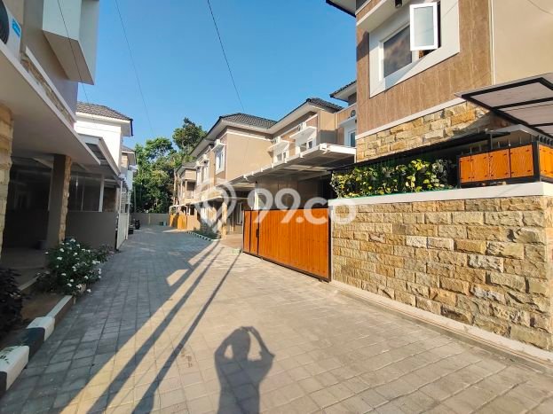 Rumah Strategis Minimalis Lb 140m2 di Ngaglik, Sleman Rumah Strategis Minimalis Lb 140m2 di Ngaglik, Sleman