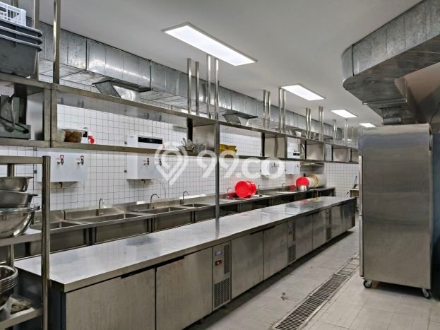 Unit Komersial Disewakan di Jakarta Utara Area Strategis Harga Kompetitif Unit Komersial Disewakan di Jakarta Utara Area Strategis Harga Kompetitif