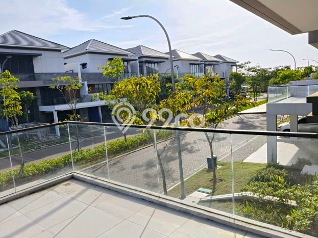 Disewakan! Rumah 4 Kamar Tidur &
4 Kamar Mandi di Pantai Indah Kapuk 2, Jakarta Utara Disewakan! Rumah 4 Kamar Tidur &
4 Kamar Mandi di Pantai Indah Kapuk 2, Jakarta Utara