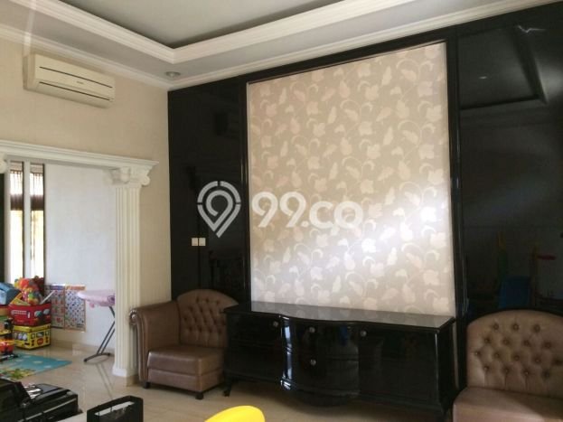 Rumah Elit LB 400m2 Siap Pakai Desain Elegan di Pantai Indah Kapuk, Jakarta Utara Rumah Elit LB 400m2 Siap Pakai Desain Elegan di Pantai Indah Kapuk, Jakarta Utara