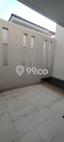 Disewakan! Rumah 3 Kamar Tidur &
3 Kamar Mandi di Golf Island, Jakarta Utara Disewakan! Rumah 3 Kamar Tidur &
3 Kamar Mandi di Golf Island, Jakarta Utara