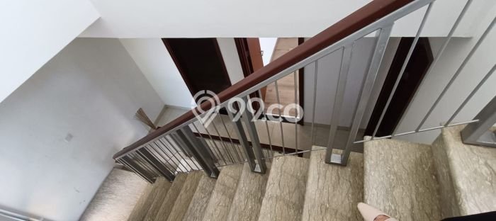 Jarang Ada! Rumah Sewa 3 Kamar Nyaman Siap Huni Golf Island Jarang Ada! Rumah Sewa 3 Kamar Nyaman Siap Huni Golf Island