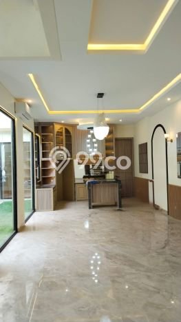 Hunian Modern dengan LT 300m2 & LB 650m2 Disewakan di Pantai Indah Kapuk 2 Hunian Modern dengan LT 300m2 & LB 650m2 Disewakan di Pantai Indah Kapuk 2