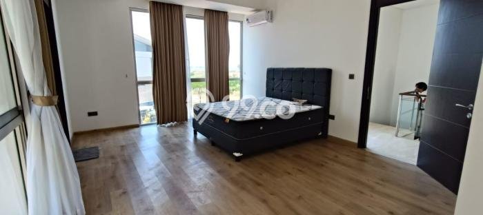Disewakan Rumah Harga Terjangkau di Golf Island Jakarta Utara dengan 4 KT Disewakan Rumah Harga Terjangkau di Golf Island Jakarta Utara dengan 4 KT