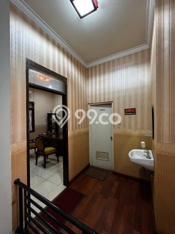 Ruko Komersial Dijual di Arcamanik Bandung LT 120m2 & LB 240m2 Ruko Komersial Dijual di Arcamanik Bandung LT 120m2 & LB 240m2