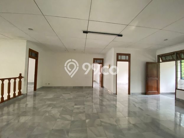 Hunian 5 Kamar Lengkap Dikontrakkan di Kebayoran Baru Harga Kompetitif Hunian 5 Kamar Lengkap Dikontrakkan di Kebayoran Baru Harga Kompetitif