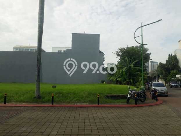 Tanah Siap Bangun Dijual di Jakarta Selatan Punya Luas 650m2 Tanah Siap Bangun Dijual di Jakarta Selatan Punya Luas 650m2