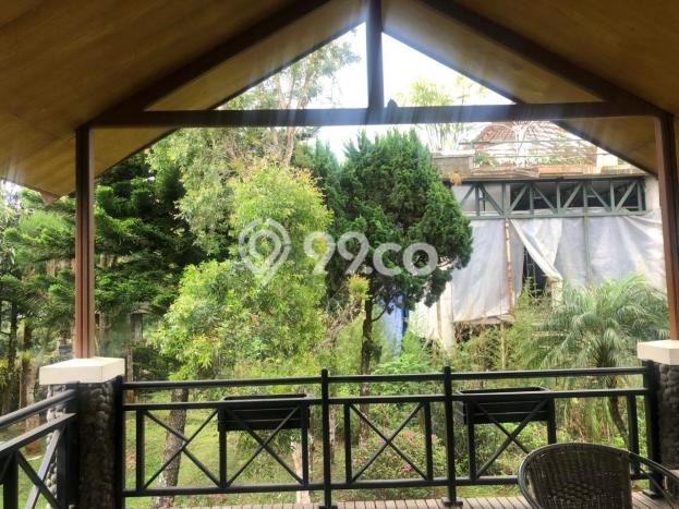 Rumah Luxury Modern Tanpa Renovasi di Parongpong Bandung Rumah Luxury Modern Tanpa Renovasi di Parongpong Bandung