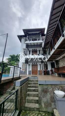 Siap Huni Rumah Mewah 6 Kamar di Parongpong Dekat ke Mana Pun Siap Huni Rumah Mewah 6 Kamar di Parongpong Dekat ke Mana Pun