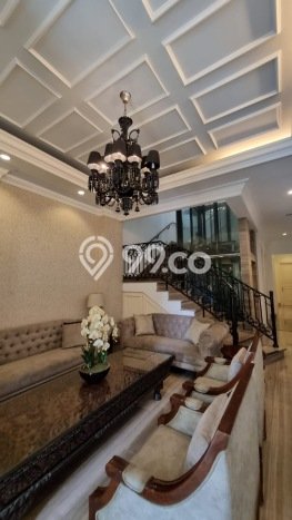 Rumah Mewah Dijual LT 326m2 di Kebayoran Baru, Jakarta Selatan Rumah Mewah Dijual LT 326m2 di Kebayoran Baru, Jakarta Selatan