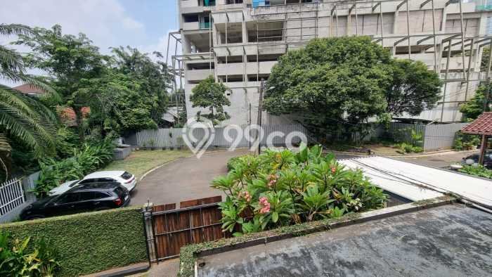 Siap Huni Rumah Mewah 4 Kamar di Kebayoran Baru Dekat ke Mana Pun Siap Huni Rumah Mewah 4 Kamar di Kebayoran Baru Dekat ke Mana Pun