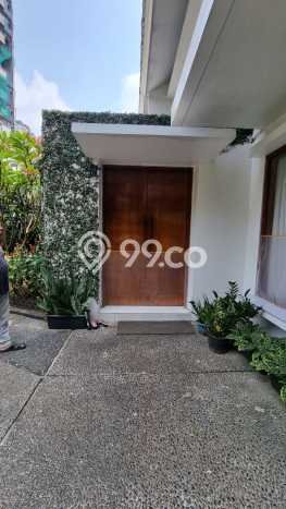 Siap Huni Rumah Mewah 4 Kamar di Kebayoran Baru Dekat ke Mana Pun Siap Huni Rumah Mewah 4 Kamar di Kebayoran Baru Dekat ke Mana Pun