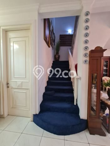 Rumah Elit Modern Siap Huni di Cirendeu Jakarta Selatan Rumah Elit Modern Siap Huni di Cirendeu Jakarta Selatan