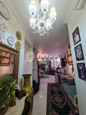 Rumah Elit Modern Siap Huni di Cirendeu Jakarta Selatan Rumah Elit Modern Siap Huni di Cirendeu Jakarta Selatan