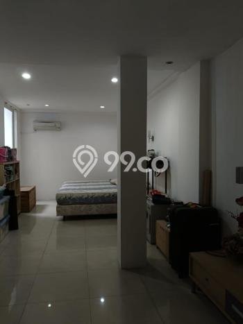 For Sale! Luxury House LT 180m2 Desain Elegan di Sektor 3 - Bintaro For Sale! Luxury House LT 180m2 Desain Elegan di Sektor 3 - Bintaro