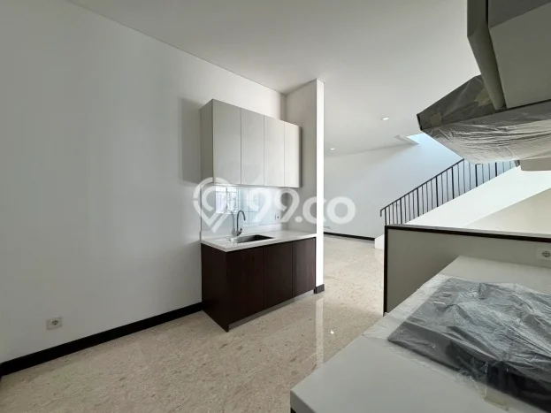 Jual Rumah Mewah Megah Dengan View Cantik di BSD, Tangerang Jual Rumah Mewah Megah Dengan View Cantik di BSD, Tangerang
