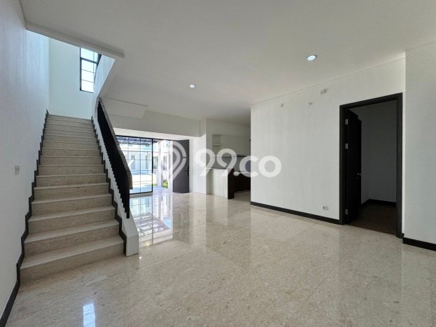 Jual Rumah Mewah Megah Dengan View Cantik di BSD, Tangerang Jual Rumah Mewah Megah Dengan View Cantik di BSD, Tangerang
